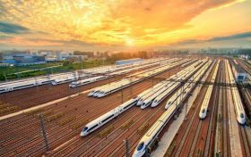 全国铁路6月20日起实行新的列车运行图缩略图 全国铁路6月20日起实行新的列车运行图缩略图