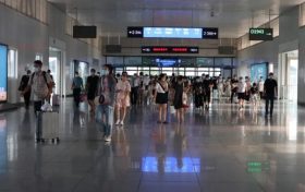 中秋节,加车!缩略图 中秋节,加车!缩略图