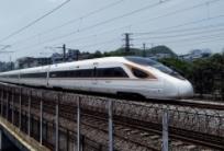 陕西铁路迎出行小高峰 旅客最好提前1小时到站候车缩略图 陕西铁路迎出行小高峰 旅客最好提前1小时到站候车缩略图