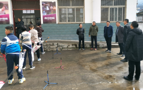 曹记清检查宁强学校射箭训练基地缩略图 曹记清检查宁强学校射箭训练基地缩略图