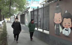 汉台:彩绘动漫墙 老旧街区有了“国潮范”缩略图 汉台:彩绘动漫墙 老旧街区有了“国潮范”缩略图
