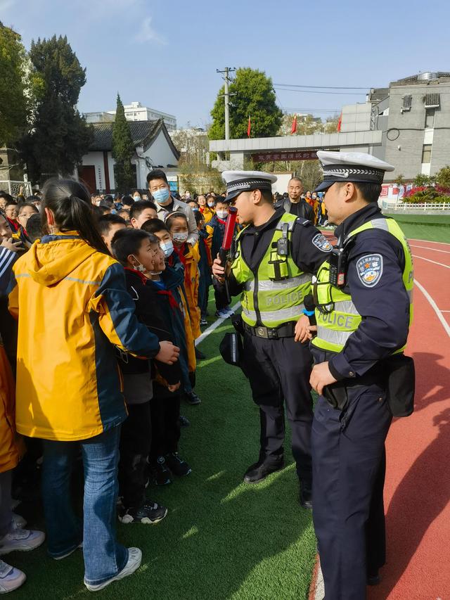 【全国中小学生安全教育日】汉中交警一大队开讲啦！插图5