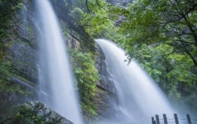 瀑布,就是风景!缩略图 瀑布,就是风景!缩略图