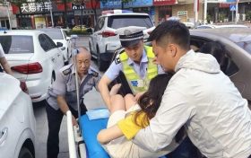 汉中高速交警紧急救助临产孕妇缩略图