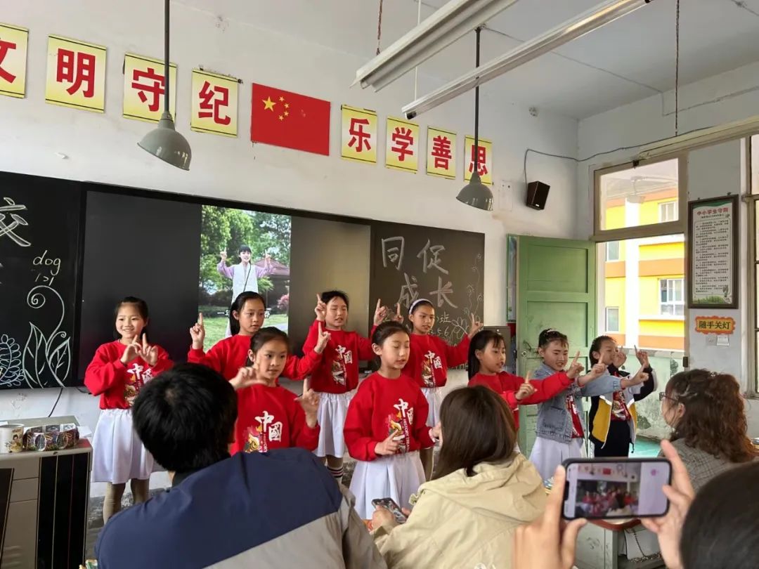 提灯引路 育梦成光——西乡县东关小学2023学年度春季学期家长会纪实