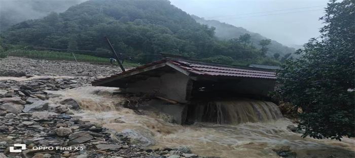 【心级服务 让爱连接】迎战强降雨，汉中移动全力做好通信保障插图