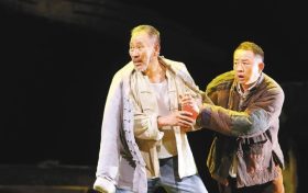 用一碗“面皮”演绎秦人性格缩略图 用一碗“面皮”演绎秦人性格缩略图
