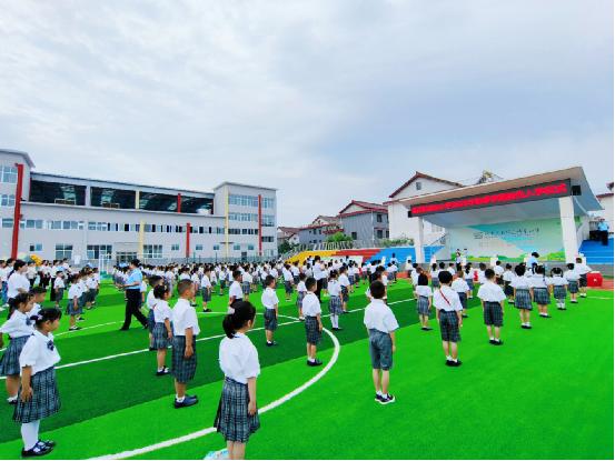 汉中市南郑区城东小学举行2023年秋季学期新生入学仪式插图2