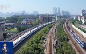 12306改版升级 记者体验打折火车票怎么买缩略图 12306改版升级 记者体验打折火车票怎么买缩略图