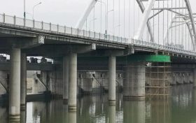 汉江城市桥闸现定于1月28日晚开闸放水,29日晚落闸蓄水缩略图 汉江城市桥闸现定于1月28日晚开闸放水,29日晚落闸蓄水缩略图