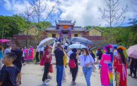 汉江源景区西门开放,暑期自驾游福利来啦!缩略图 汉江源景区西门开放,暑期自驾游福利来啦!缩略图