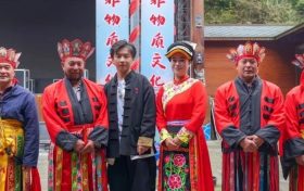 网红博主走进汉江源 探秘羌族非遗傩技缩略图 网红博主走进汉江源 探秘羌族非遗傩技缩略图