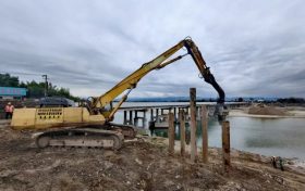 108国道洋县湑水桥危桥改造工程项目推进会召开缩略图