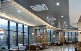 改造完成!汉中一高速服务区明日运营→缩略图 改造完成!汉中一高速服务区明日运营→缩略图