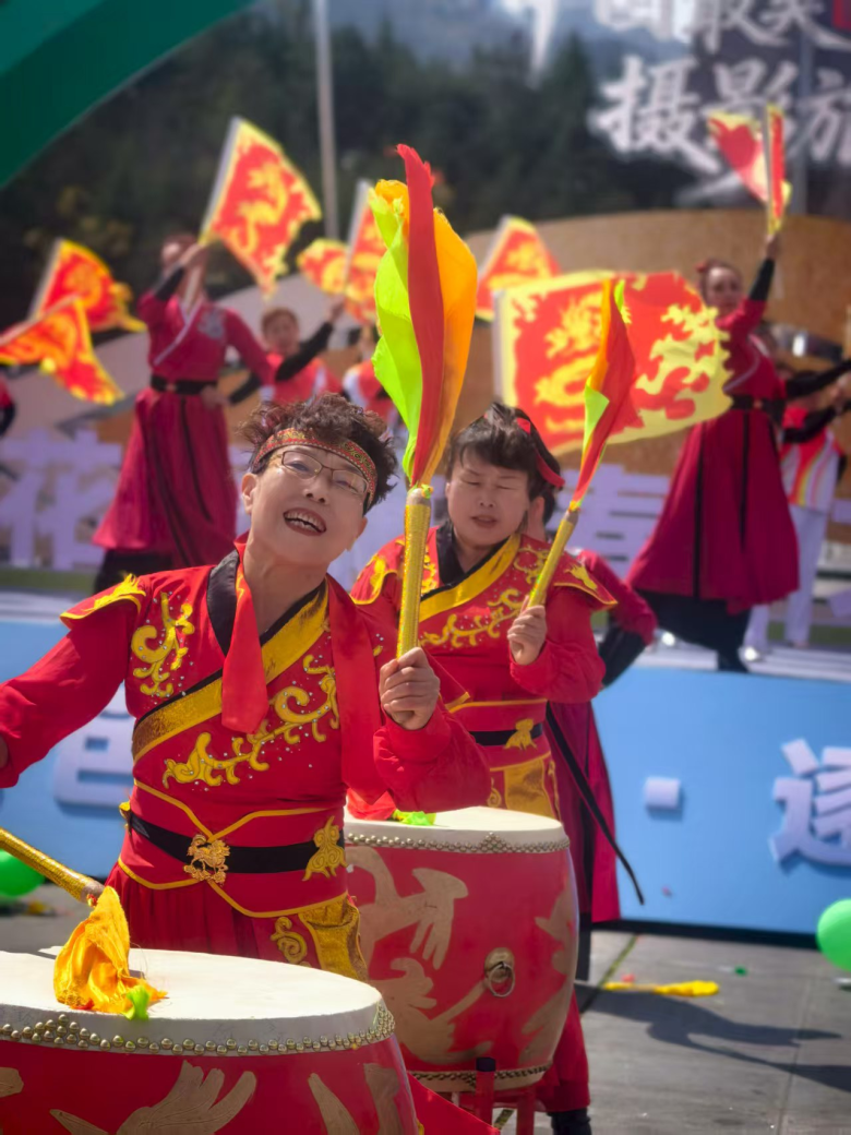 汉中市南郑区2026年“相约花海·大地欢歌”广场舞比赛圆满举行插图1 汉中市南郑区2026年“相约花海·大地欢歌”广场舞比赛圆满举行插图1